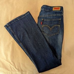 Levi's 518 Super low Woman's Jeans Size 7. 28x32 Boot cut